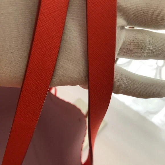 Kate Spade Coral Tote - Picture 15 of 17